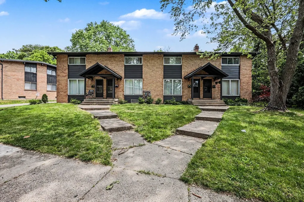 1226 Northfield Avenue NE Grand Rapids City MI 49505