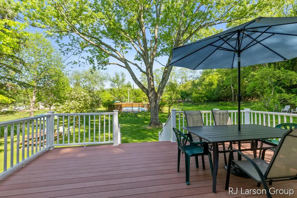 1027 Blue Star Highway Casco Township MI 49090