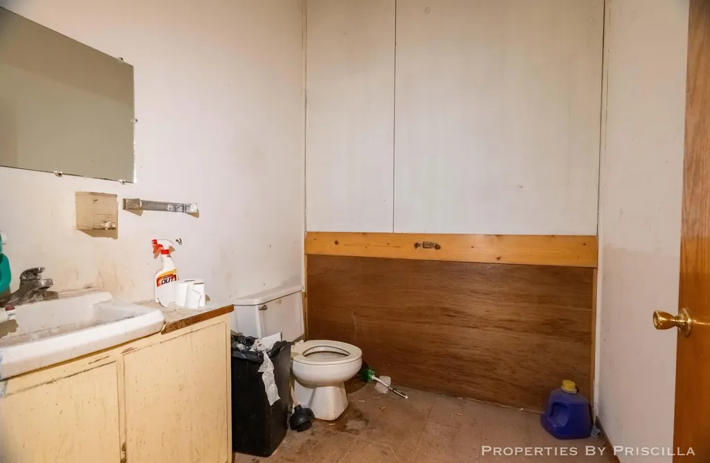 7251 Midland Road Tittabawassee Township MI 48623