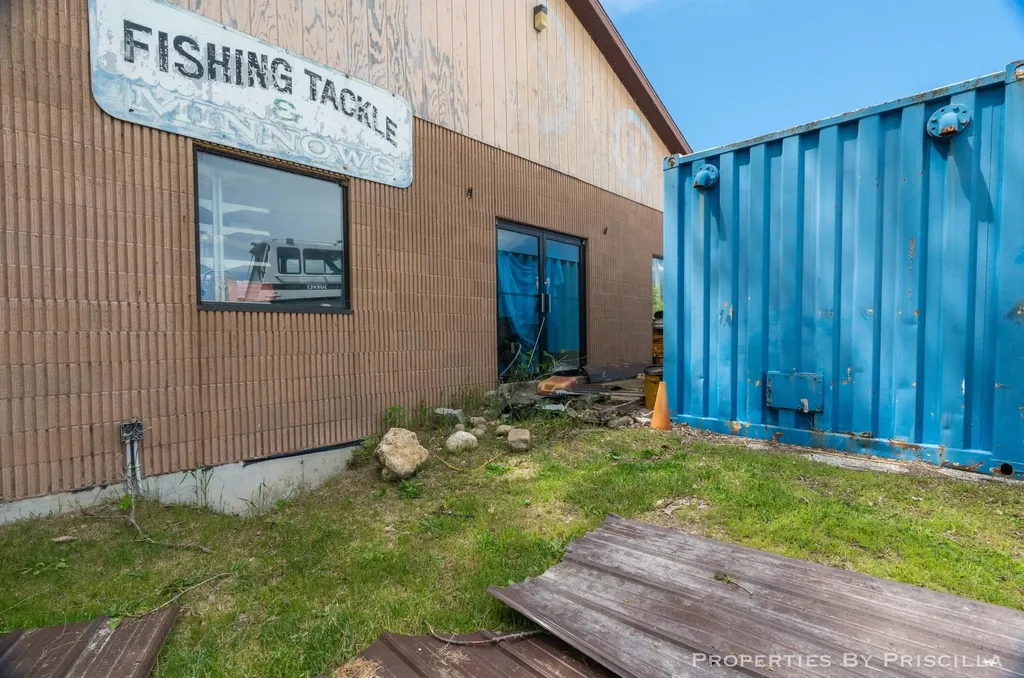 7251 Midland Road Tittabawassee Township MI 48623