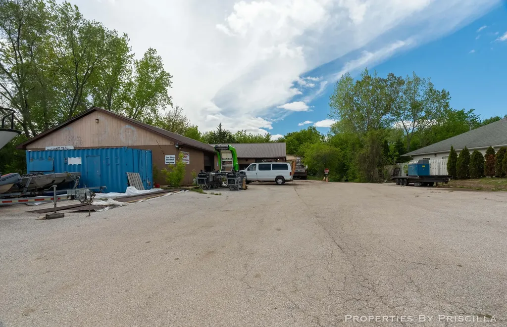7251 Midland Road Tittabawassee Township MI 48623