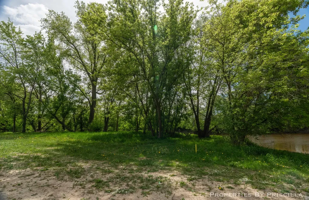 7251 Midland Road Tittabawassee Township MI 48623