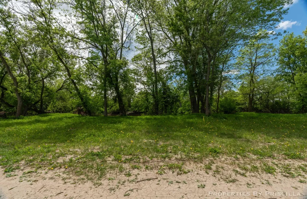 7251 Midland Road Tittabawassee Township MI 48623