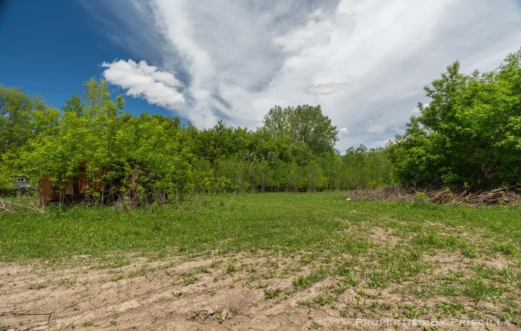 7251 Midland Road Tittabawassee Township MI 48623