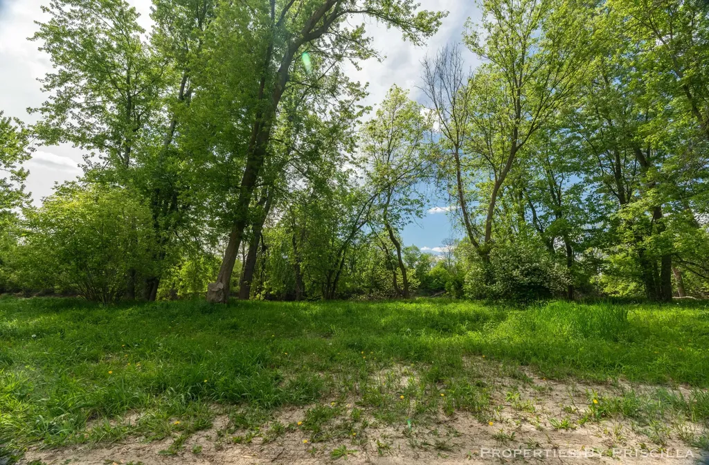 7251 Midland Road Tittabawassee Township MI 48623