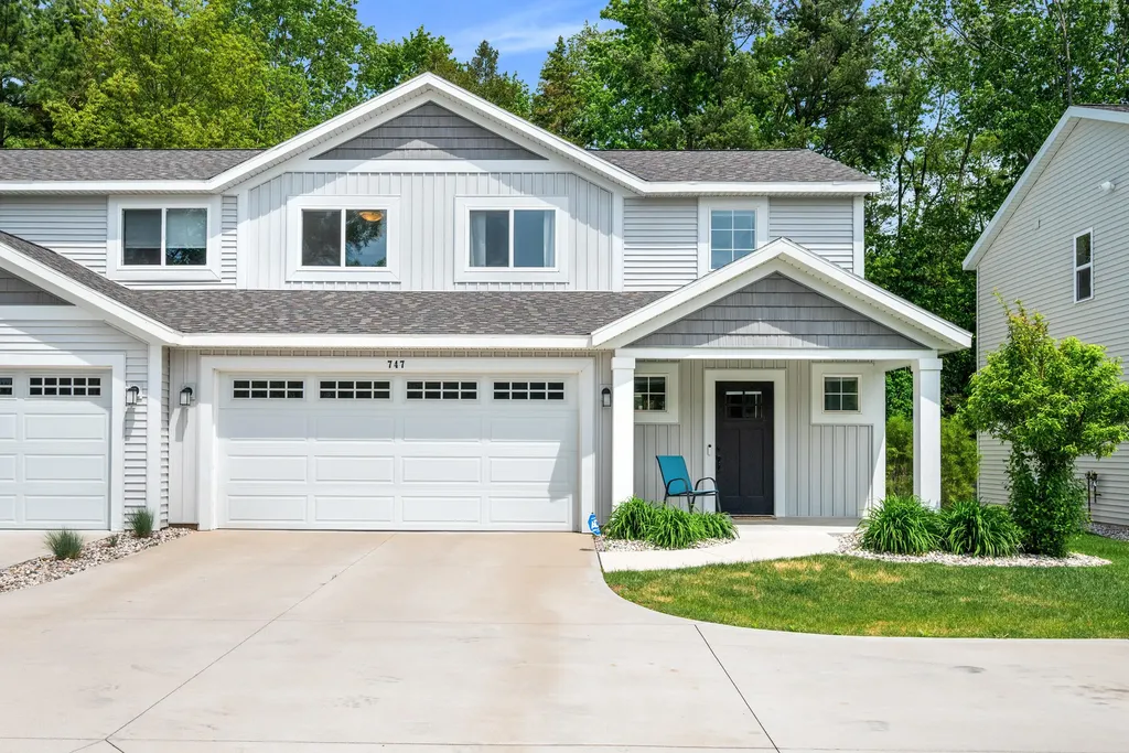 747 Butternut Drive Holland Charter Township MI 49424