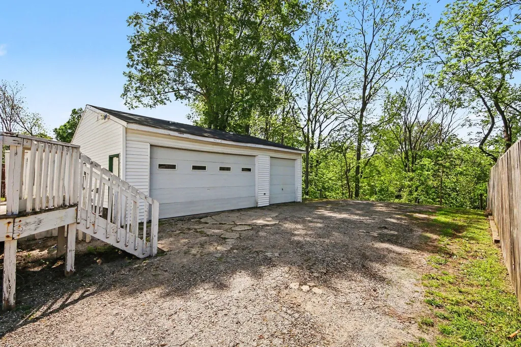 54 Grove Street Coopersville City MI 49404