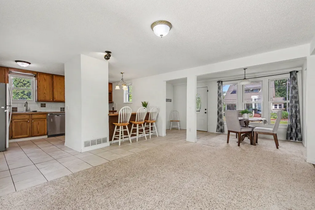 54 Grove Street Coopersville City MI 49404