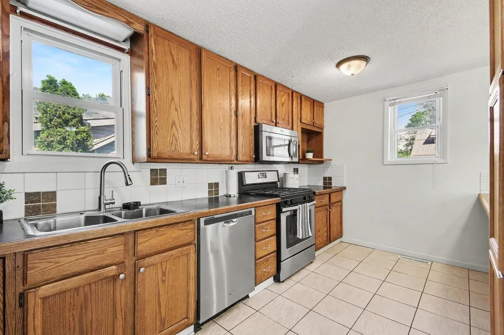 54 Grove Street Coopersville City MI 49404