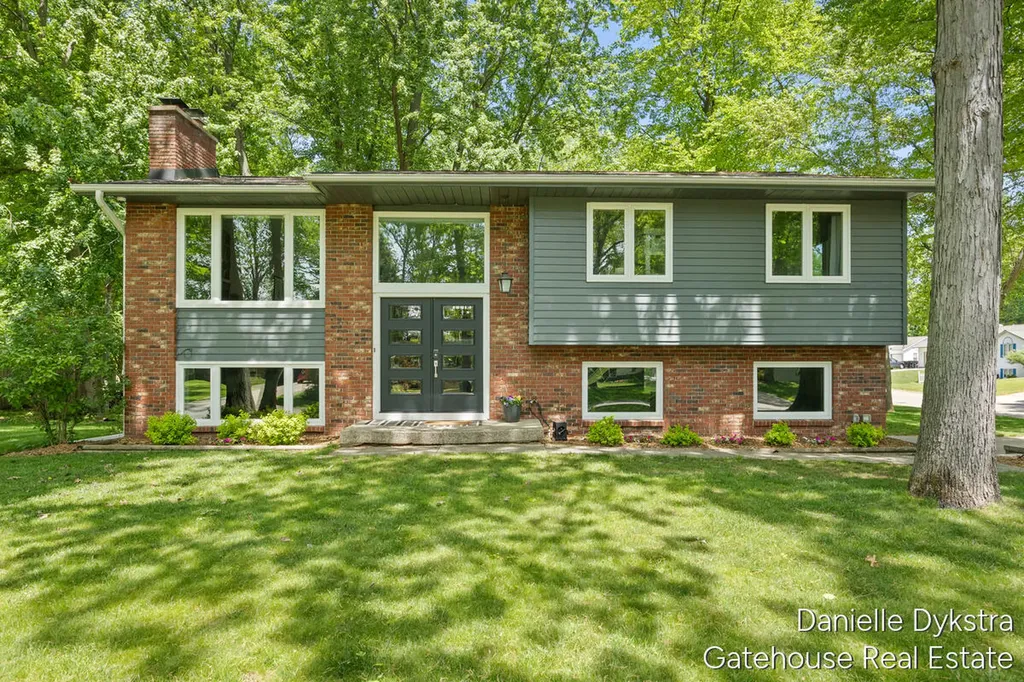 4063 Cambridge Drive Georgetown Charter Township MI 49426