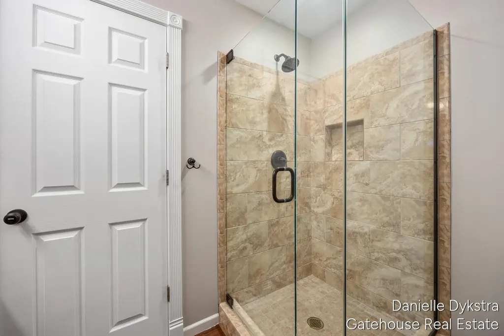 4063 Cambridge Drive Georgetown Charter Township MI 49426