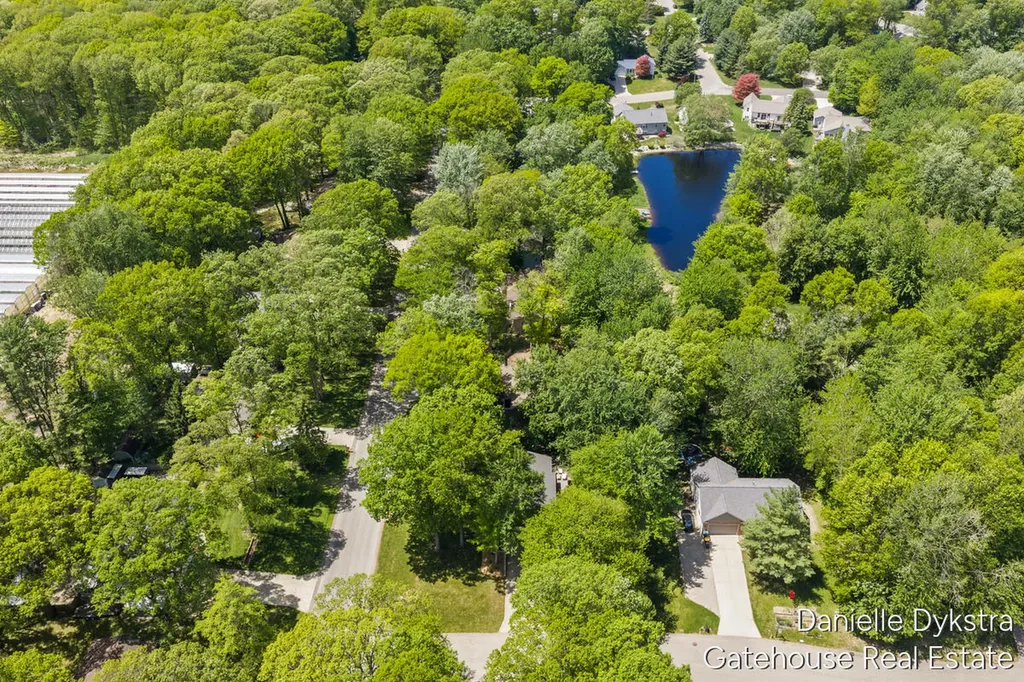4063 Cambridge Drive Georgetown Charter Township MI 49426
