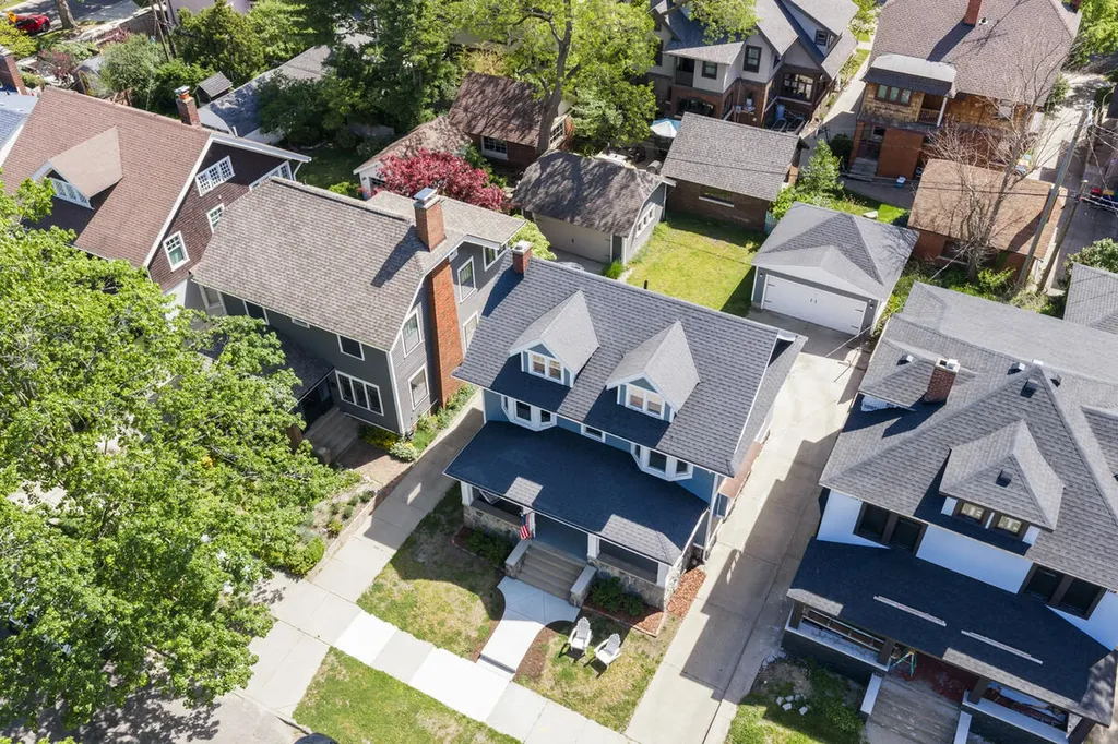 220 Hampton Avenue SE Grand Rapids City MI 49506