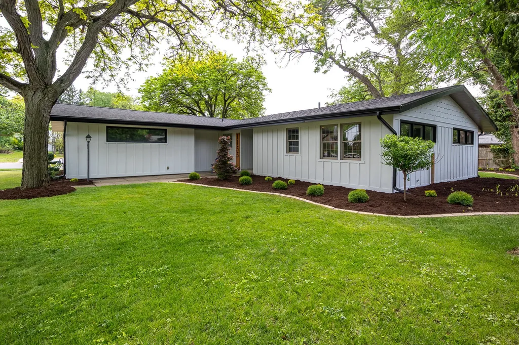 1155 Plymouth Avenue SE East Grand Rapids City MI 49506