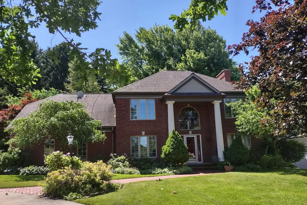 4500 Creek View Drive Hudsonville City MI 49426