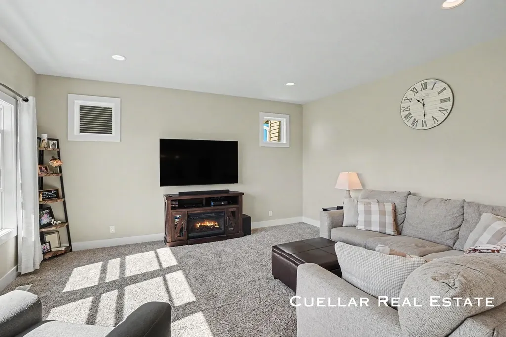 250 Ira Spring Road Holland Charter Township MI 49423