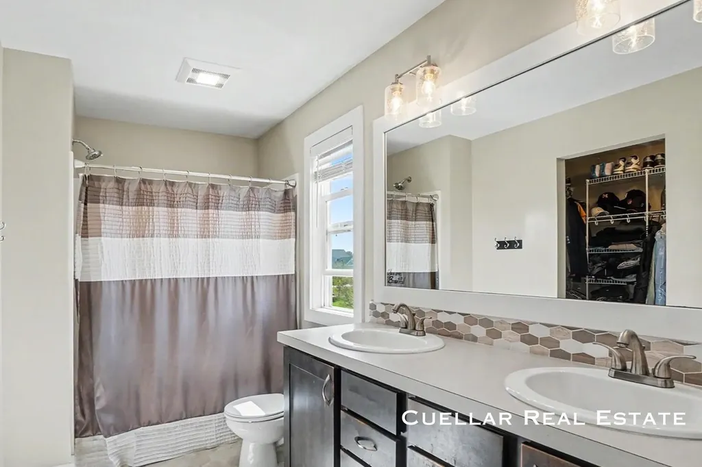 250 Ira Spring Road Holland Charter Township MI 49423
