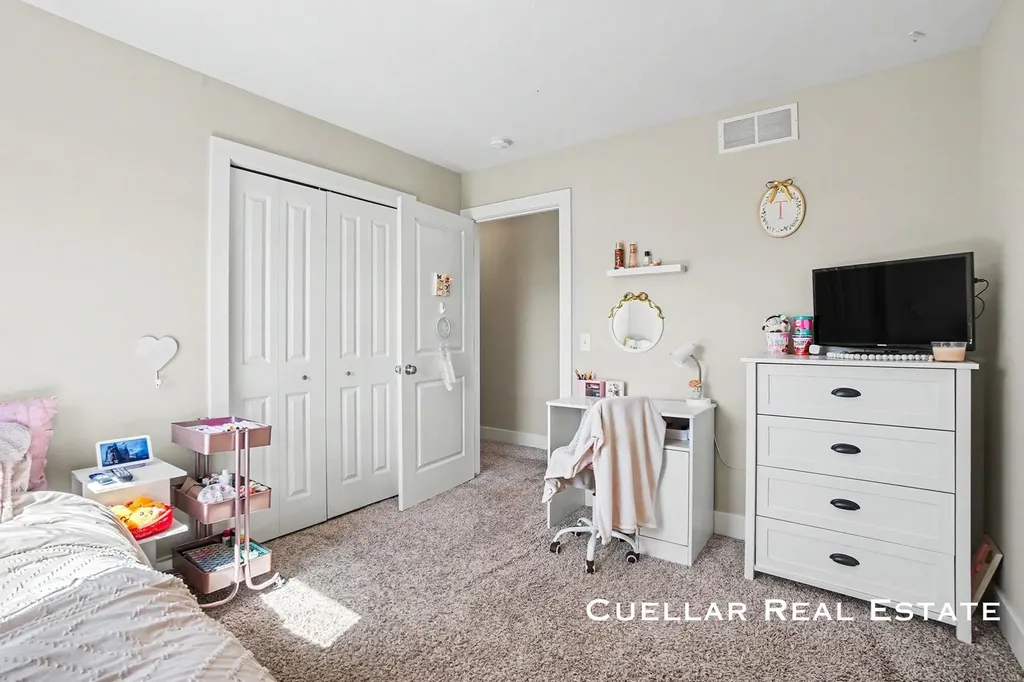 250 Ira Spring Road Holland Charter Township MI 49423