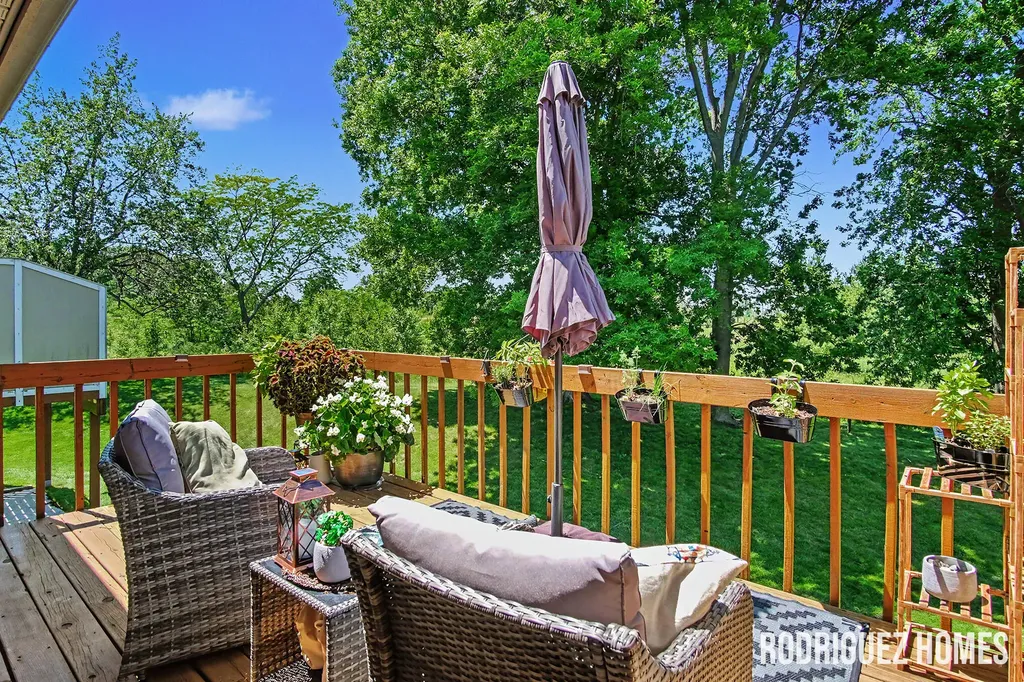 3393 English Hills Drive NW Walker City MI 49544