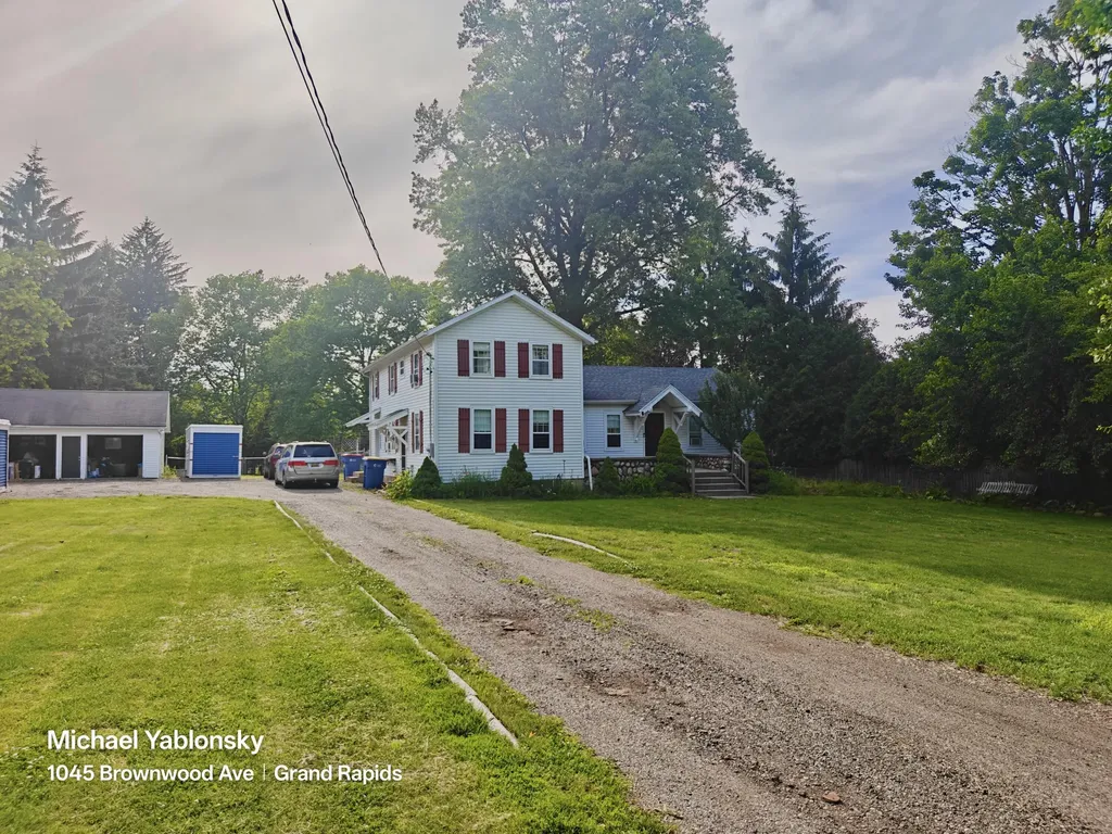 1045 Brownwood Avenue NW Grand Rapids City MI 49504