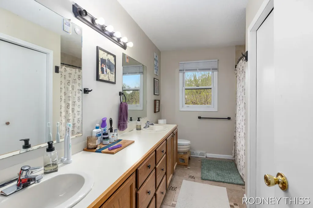 1332 Ball Avenue NE Grand Rapids City MI 49505