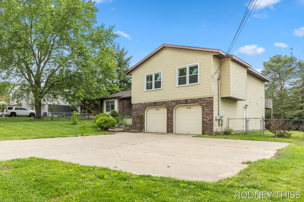 1332 Ball Avenue NE Grand Rapids City MI 49505