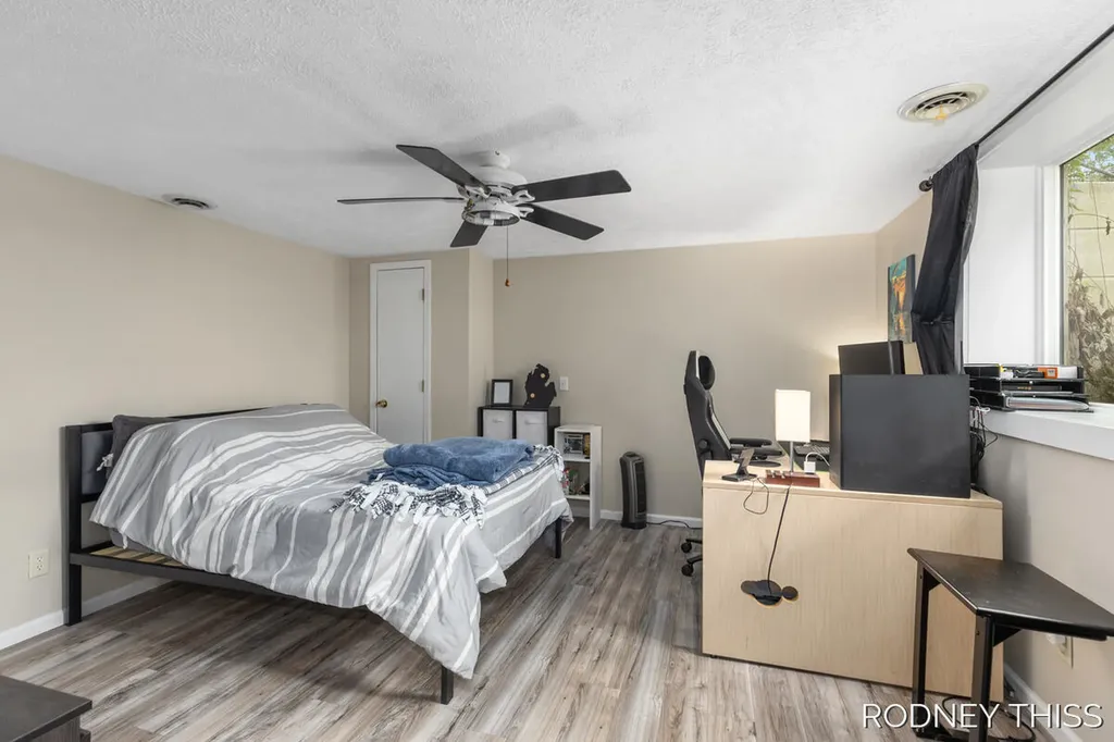 1332 Ball Avenue NE Grand Rapids City MI 49505