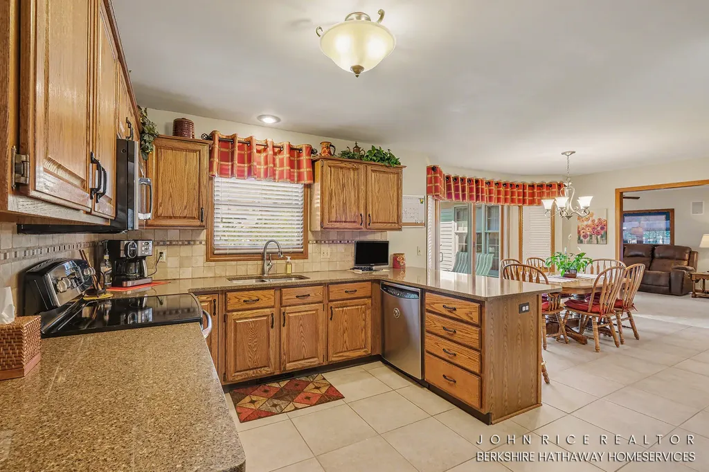 2276 Old Dominion Court SE Kentwood City MI 49508