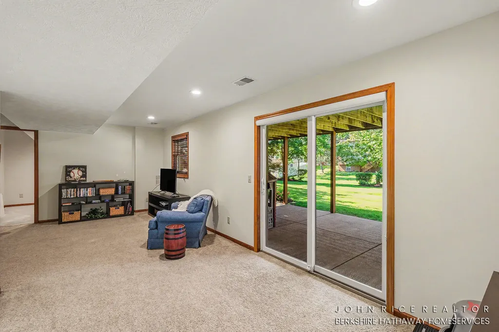 2276 Old Dominion Court SE Kentwood City MI 49508