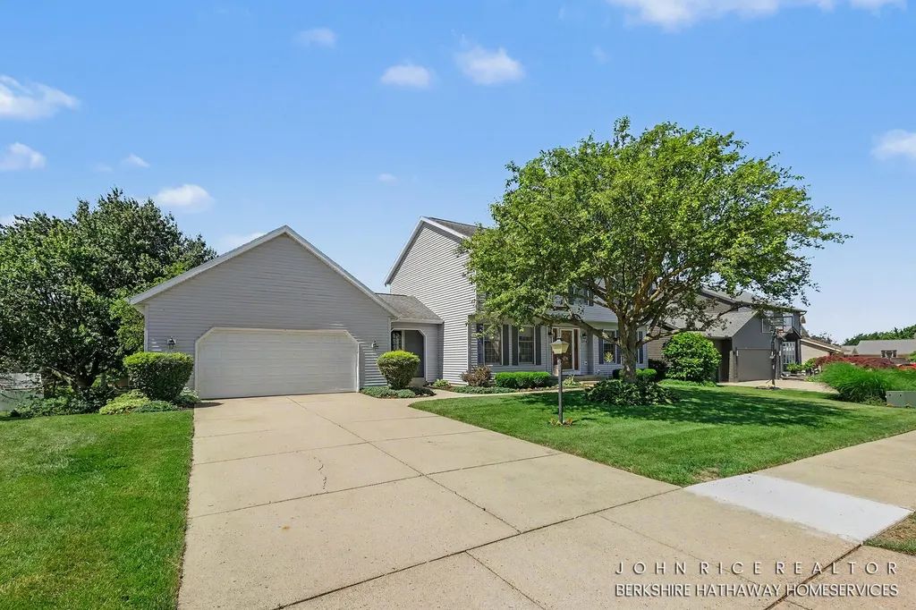 2276 Old Dominion Court SE Kentwood City MI 49508
