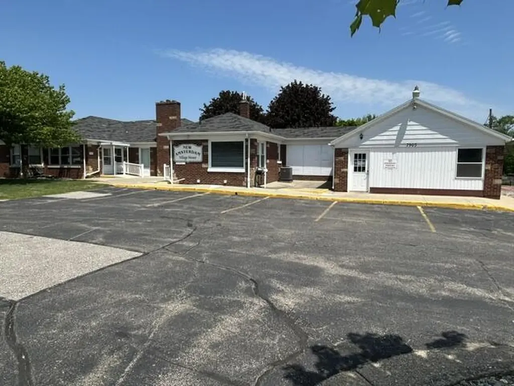 905 Village Lane Georgetown Charter Township MI 49428
