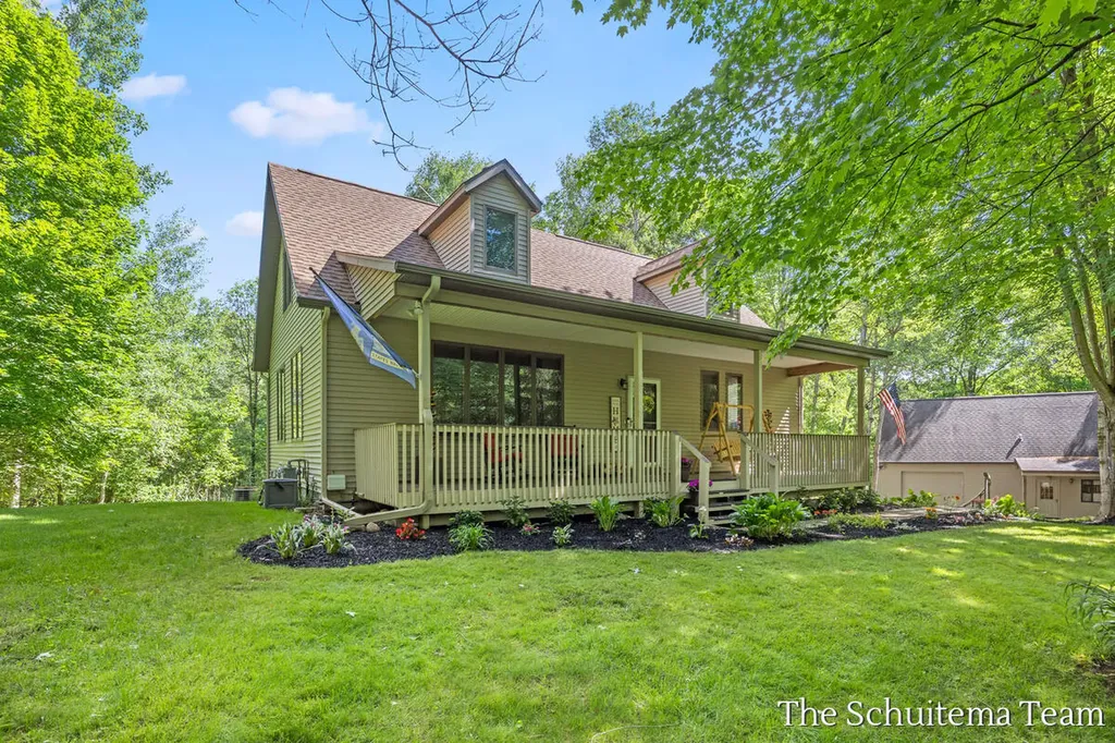 10155 Rogue Pond Drive NE Algoma Township MI 49341