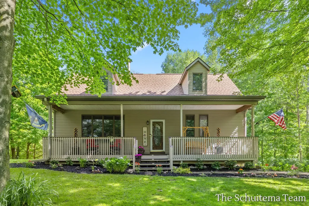 10155 Rogue Pond Drive NE Algoma Township MI 49341