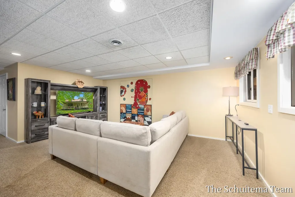 10155 Rogue Pond Drive NE Algoma Township MI 49341