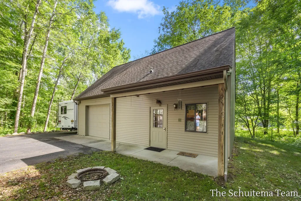 10155 Rogue Pond Drive NE Algoma Township MI 49341