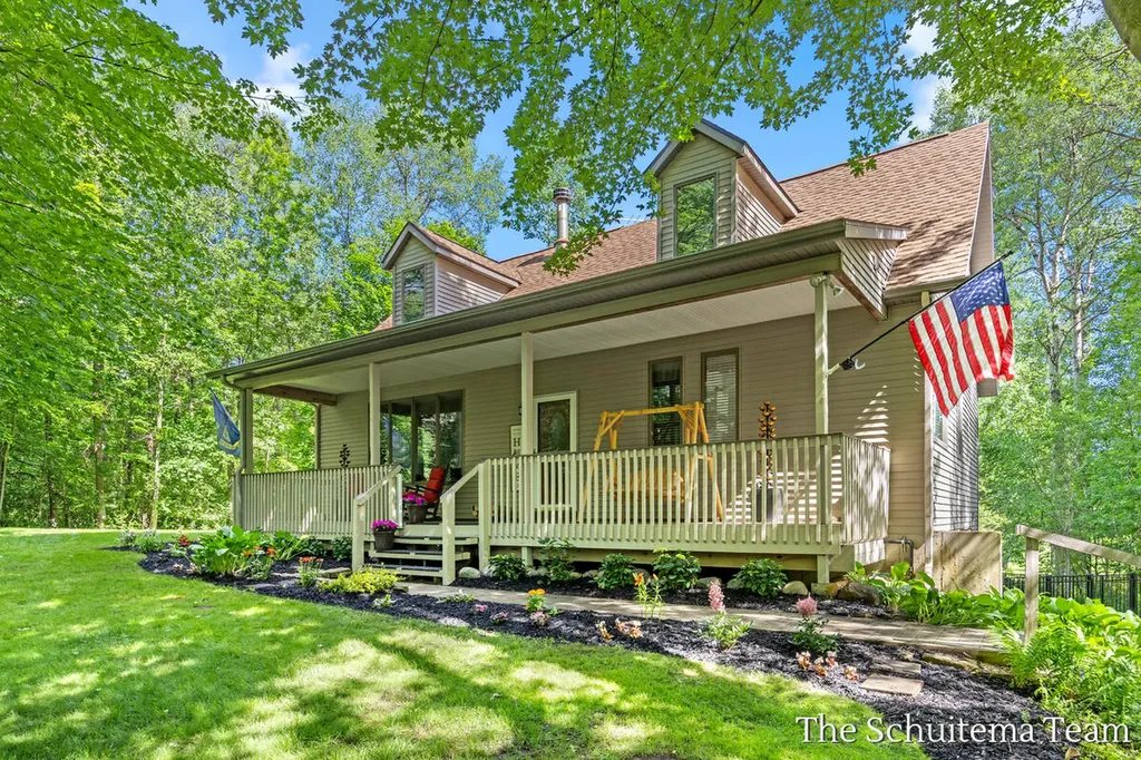 10155 Rogue Pond Drive NE Algoma Township MI 49341