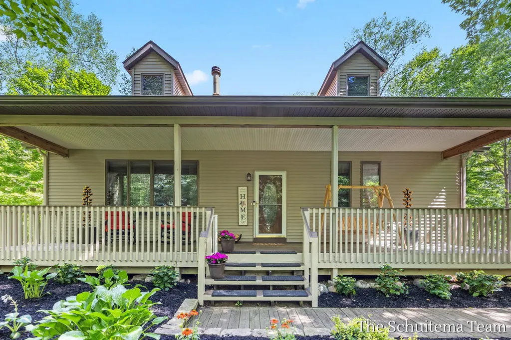 10155 Rogue Pond Drive NE Algoma Township MI 49341
