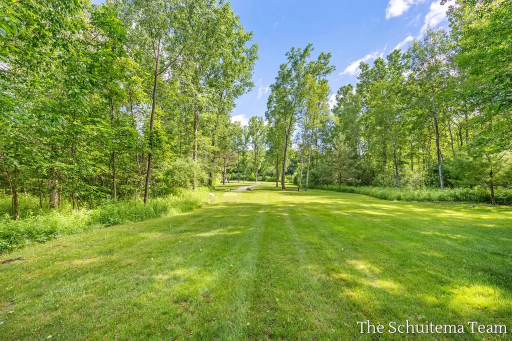 10155 Rogue Pond Drive NE Algoma Township MI 49341