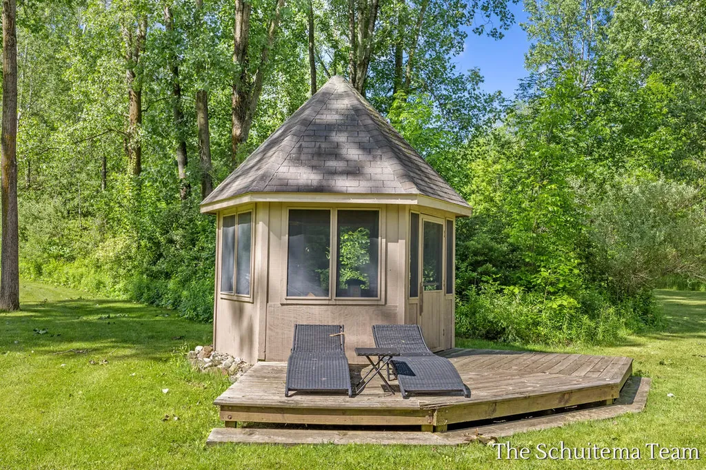 10155 Rogue Pond Drive NE Algoma Township MI 49341