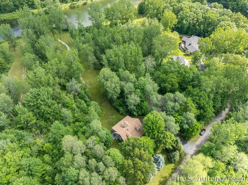 10155 Rogue Pond Drive NE Algoma Township MI 49341