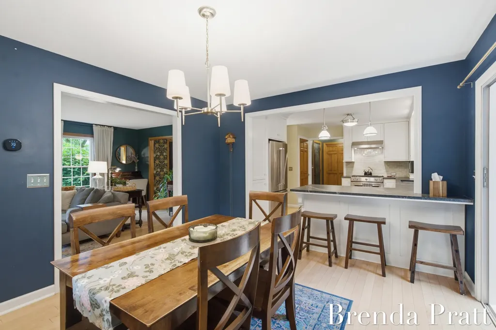 5274 Crooked Pine Drive SW Wyoming City MI 49418