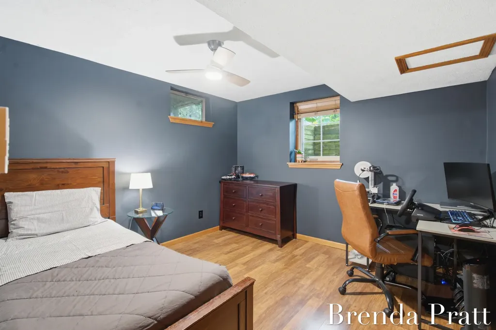 5274 Crooked Pine Drive SW Wyoming City MI 49418