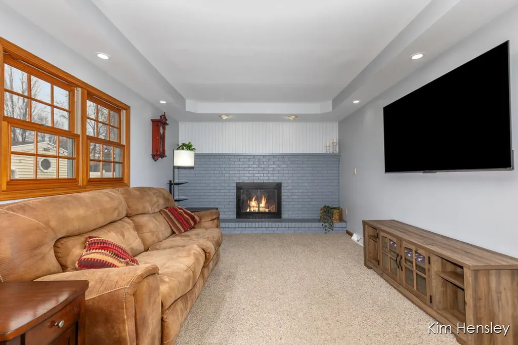 1594 Louva Court Belding City MI 48809