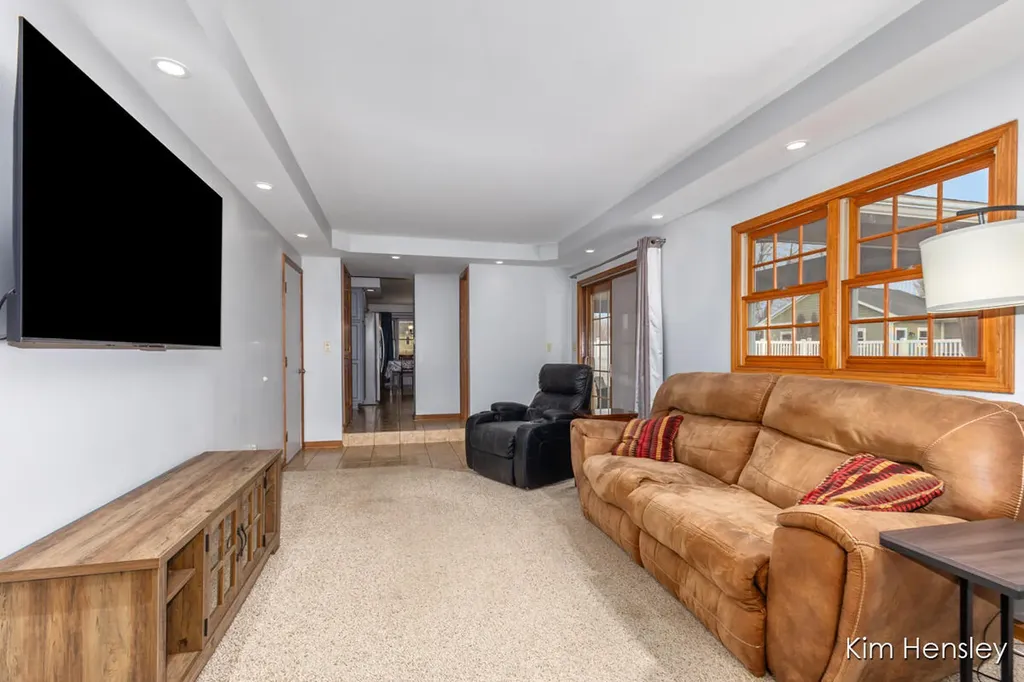1594 Louva Court Belding City MI 48809