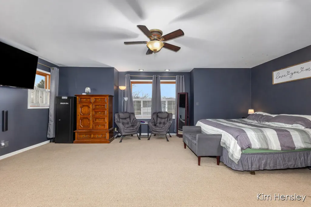 1594 Louva Court Belding City MI 48809