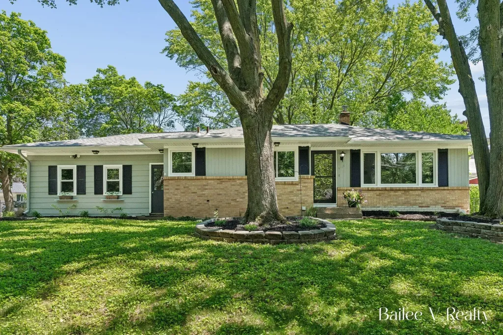 4116 Poinsettia Avenue SE Grand Rapids City MI 49508