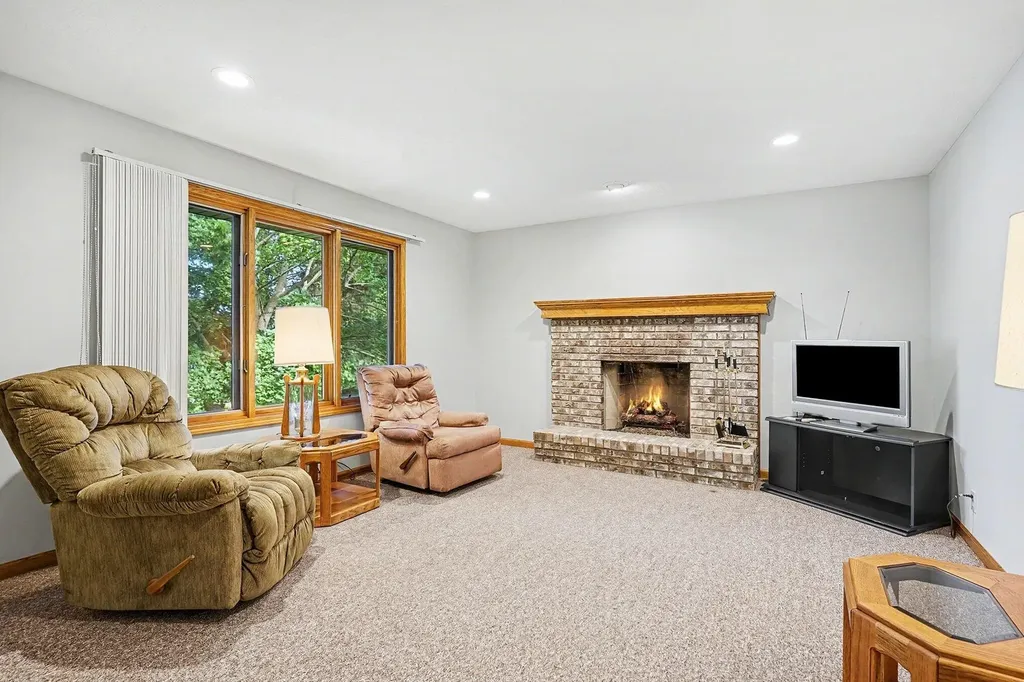 8763 Astro Drive Georgetown Charter Township MI 49428