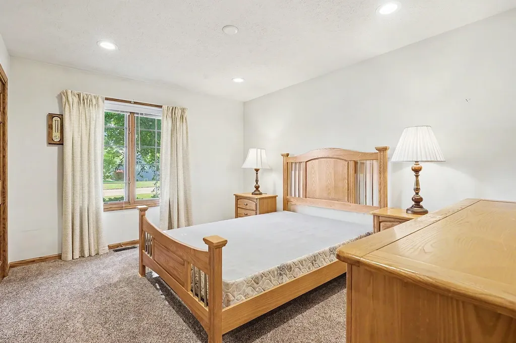 8763 Astro Drive Georgetown Charter Township MI 49428
