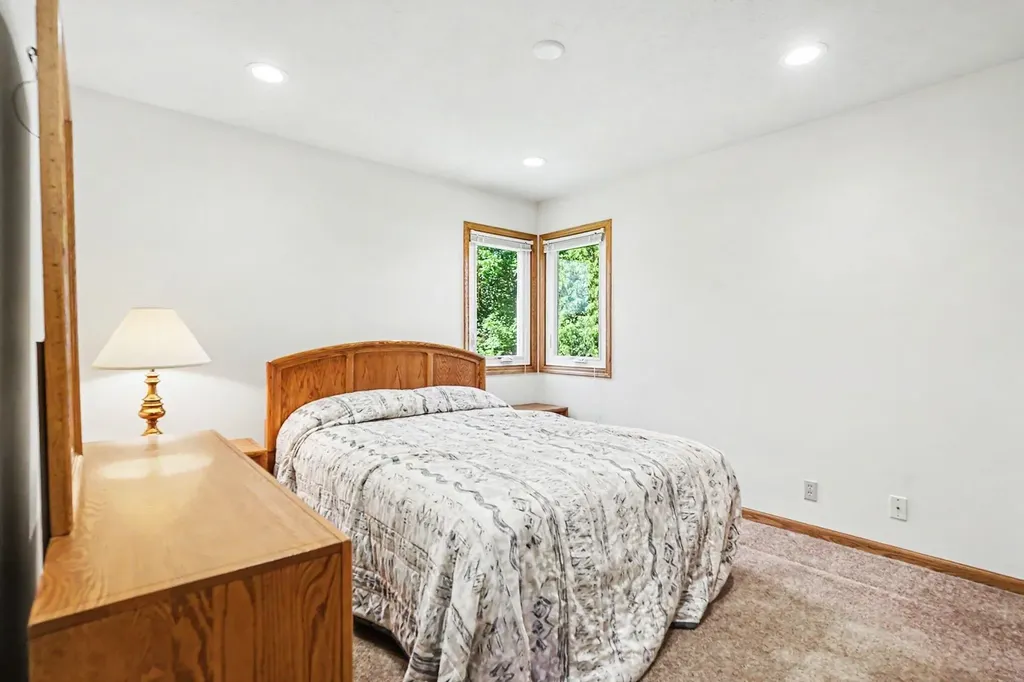 8763 Astro Drive Georgetown Charter Township MI 49428