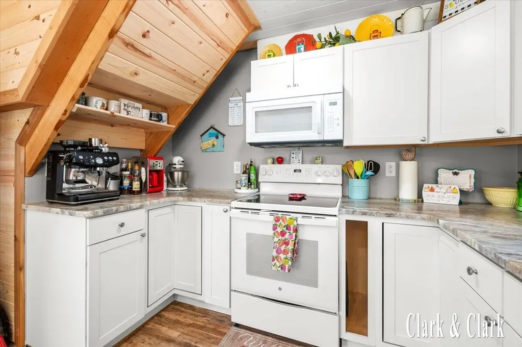 35965 S Humms Road Unknown City MI 49726